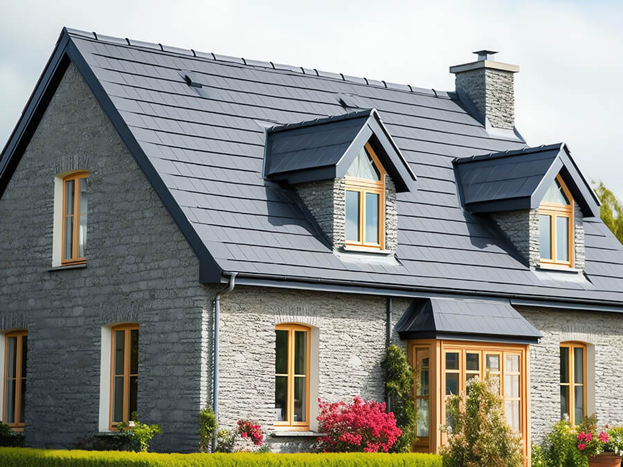 Blue-Exterior-Paint-Davidson-NC-White-Trim-Color-World-Painting